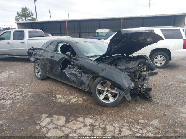  Salvage Dodge Challenger