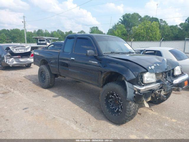  Salvage Toyota Tacoma