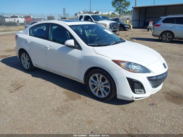  Salvage Mazda Mazda3