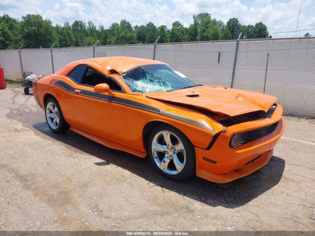  Salvage Dodge Challenger