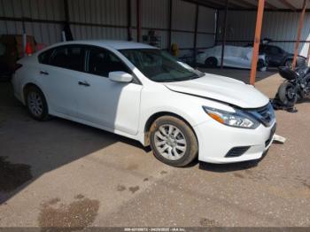  Salvage Nissan Altima