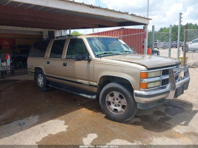  Salvage Chevrolet Suburban 1500