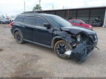  Salvage Nissan Pathfinder