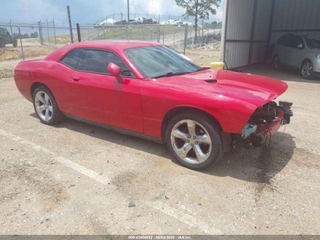  Salvage Dodge Challenger