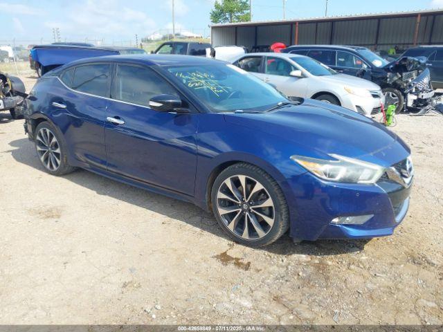  Salvage Nissan Maxima