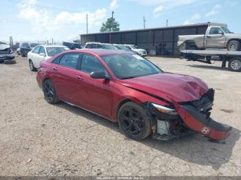  Salvage Hyundai ELANTRA