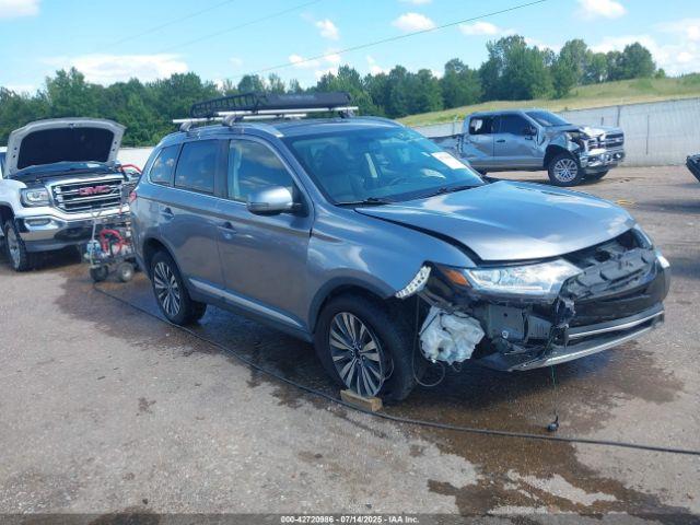  Salvage Mitsubishi Outlander