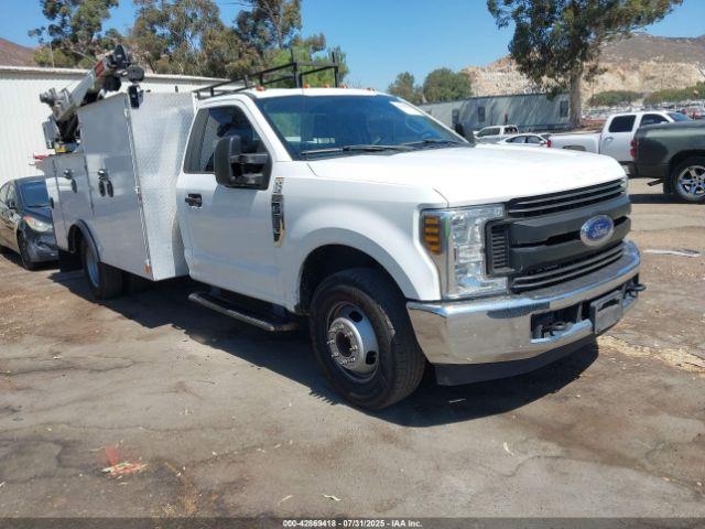  Salvage Ford F-350
