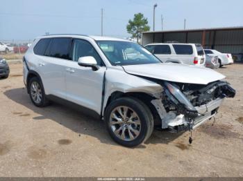  Salvage Toyota Grand Highlander