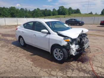  Salvage Nissan Versa