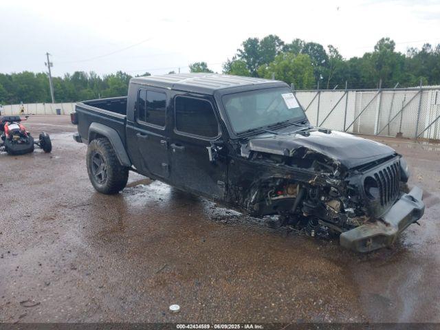  Salvage Jeep Gladiator