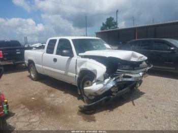  Salvage Chevrolet Silverado 1500