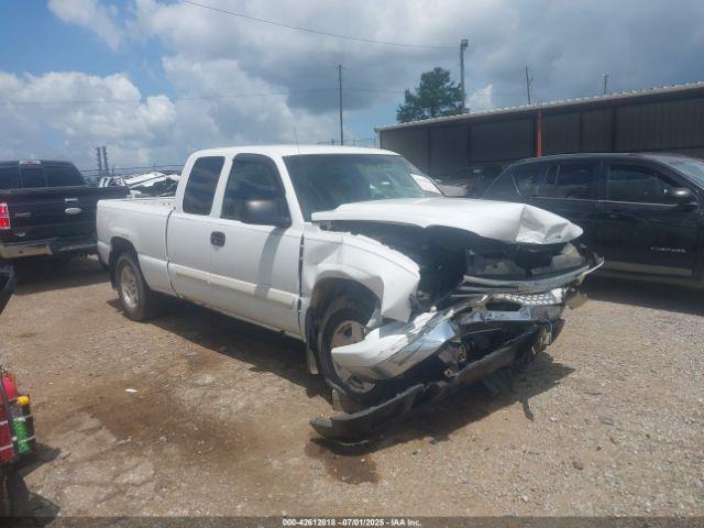  Salvage Chevrolet Silverado 1500