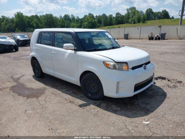  Salvage Scion xB