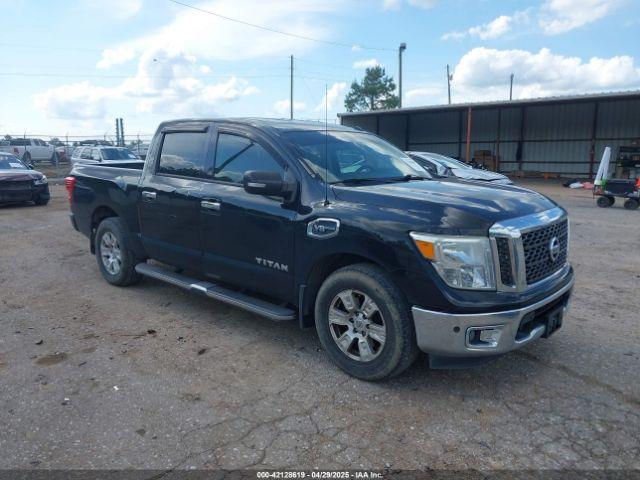  Salvage Nissan Titan