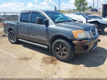  Salvage Nissan Titan