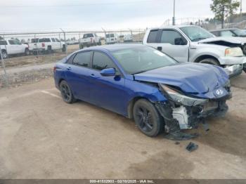  Salvage Hyundai ELANTRA