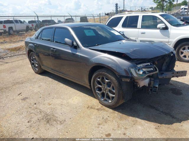  Salvage Chrysler 300