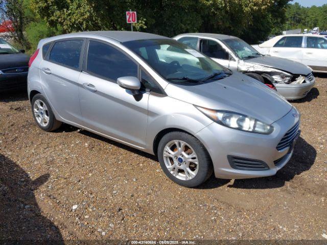  Salvage Ford Fiesta