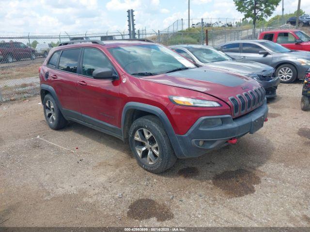  Salvage Jeep Cherokee