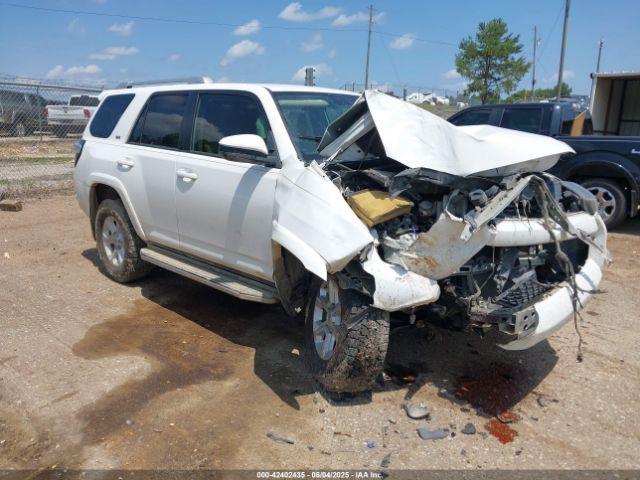  Salvage Toyota 4Runner