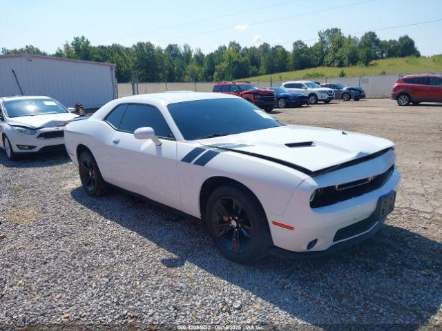  Salvage Dodge Challenger