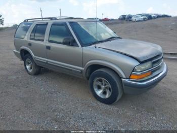  Salvage Chevrolet Blazer