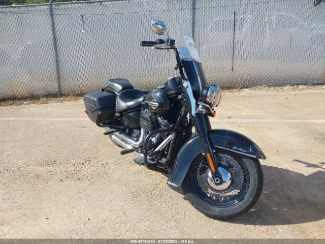  Salvage Harley-Davidson Flhcs