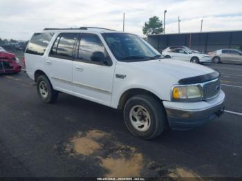  Salvage Ford Expedition