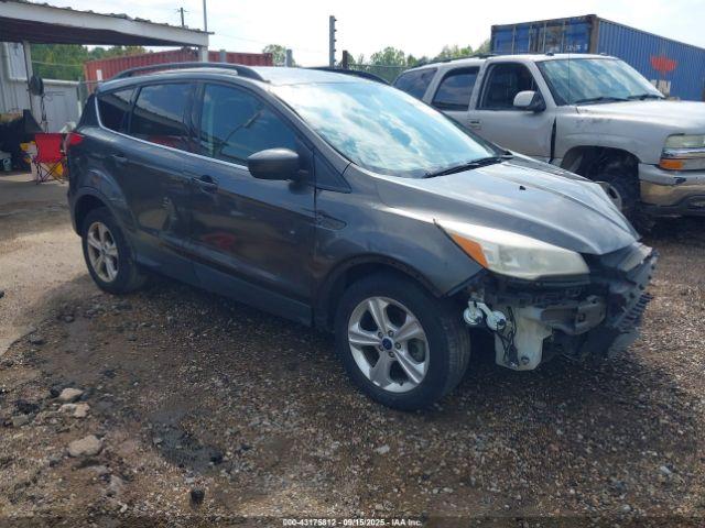  Salvage Ford Escape