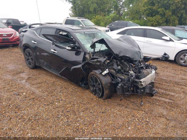  Salvage Nissan Maxima