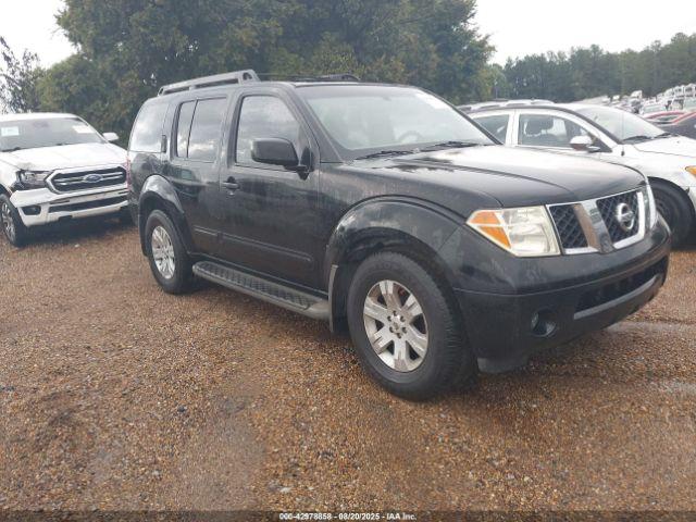  Salvage Nissan Pathfinder