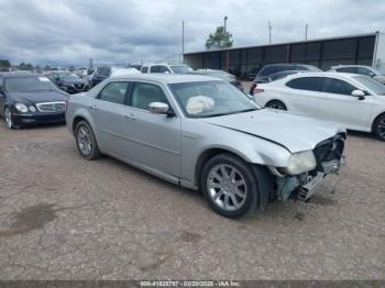  Salvage Chrysler 300c