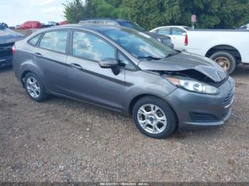  Salvage Ford Fiesta