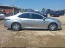 Toyota Camry Le Hybrid Image 13