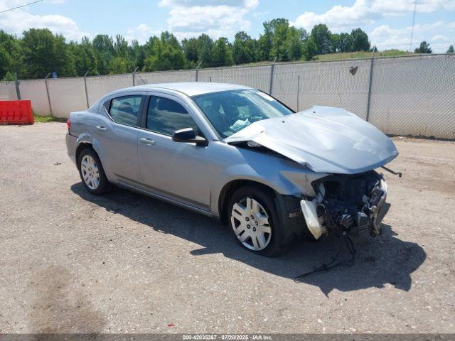  Salvage Dodge Avenger