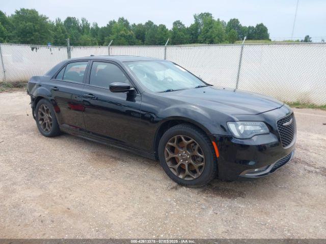  Salvage Chrysler 300