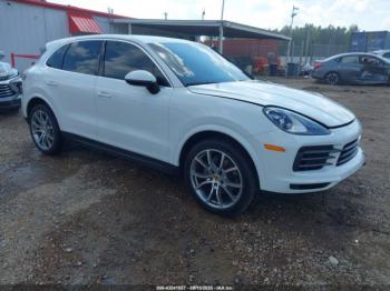  Salvage Porsche Cayenne