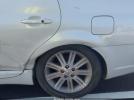 Toyota Avalon Limited Image 13