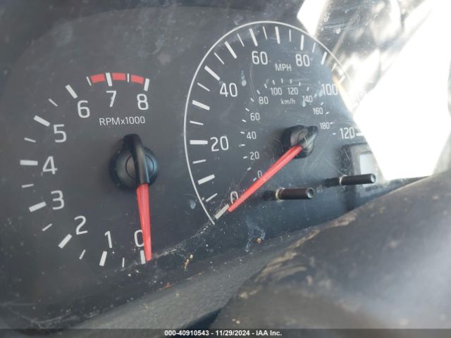 Nissan Nv Sv Image 13