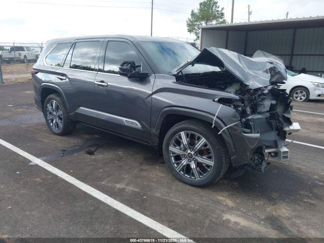  Salvage Toyota Sequoia