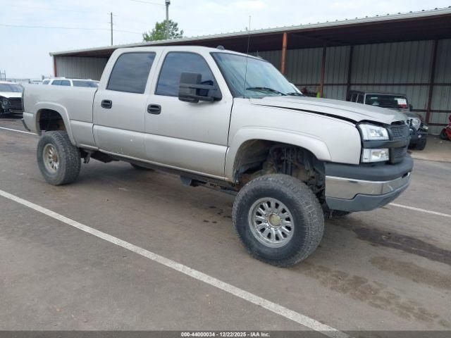  Salvage Chevrolet Silverado 2500