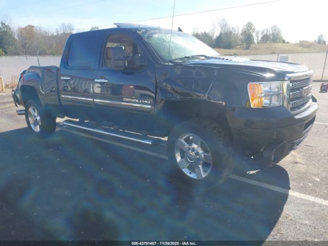 GMC Sierra 2500 Denali Image 1