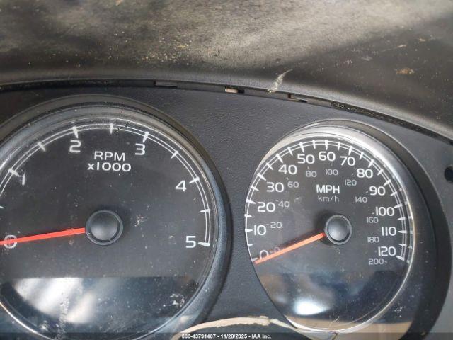 GMC Sierra 2500 Denali Image 16