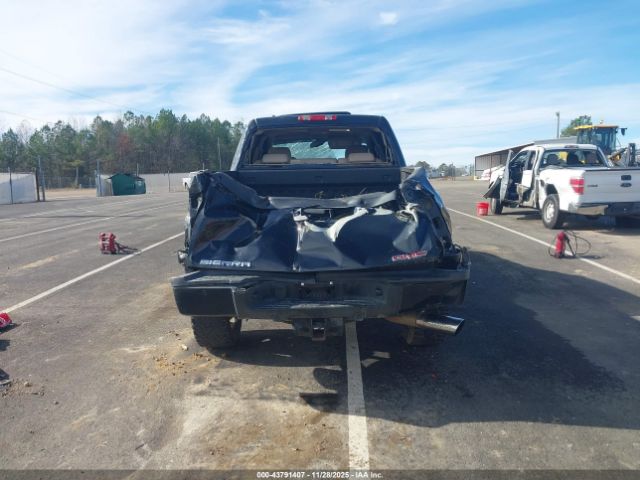 GMC Sierra 2500 Denali Image 14