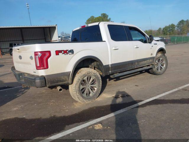 Ford F-150 King Ranch Image 15