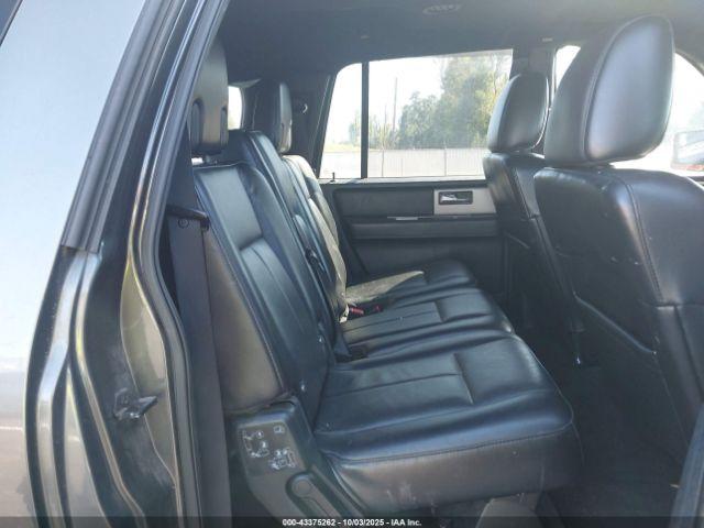 Ford Expedition Xlt Image 12