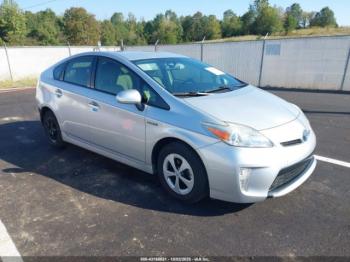  Salvage Toyota Prius