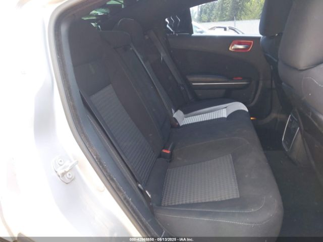 Dodge Charger Image 4