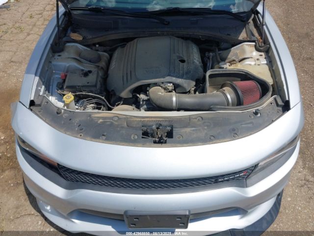 Dodge Charger Image 14